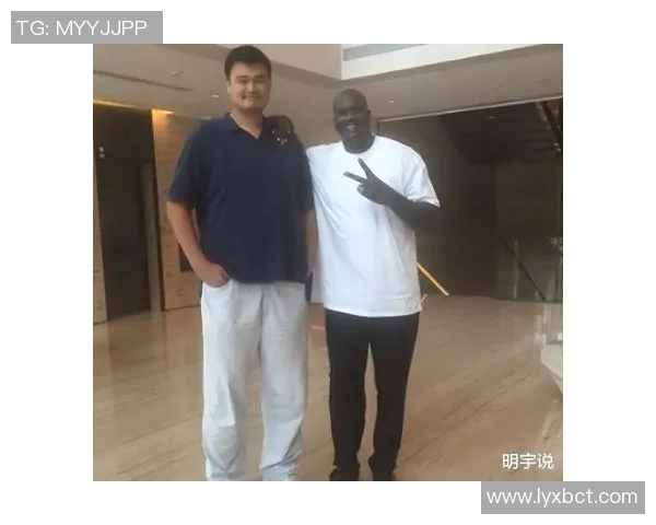 姚明的传奇身高与篮球梦想的完美结合之旅 姚明的传奇身高与篮球梦想的完美结合之旅