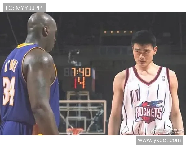 姚明横版新秀崛起NBA赛场上的中国力量与传奇之路 姚明横版新秀崛起NBA赛场上的中国力量与传奇之路