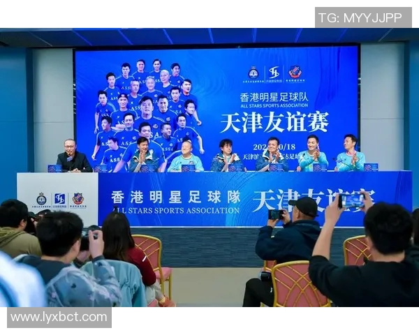 足球明星闯关挑战赛精彩瞬间全景图集展示球场上的激情与荣耀 足球明星闯关挑战赛精彩瞬间全景图集展示球场上的激情与荣耀