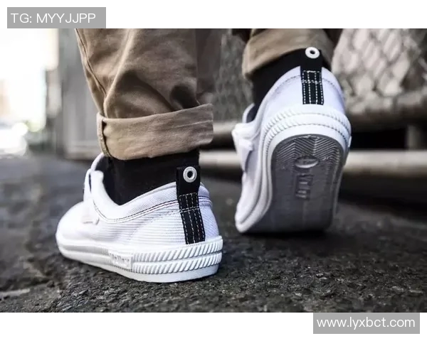 足球明星独特腿型揭秘运动表现与美学的完美结合