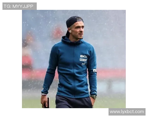 足球明星每日穿搭指南助你轻松打造时尚运动风格 足球明星每日穿搭指南助你轻松打造时尚运动风格